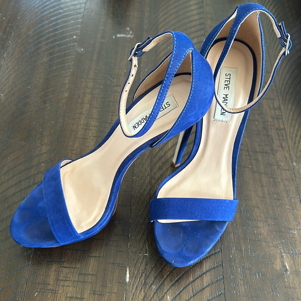 Steve Madden royal blue 4” stiletto heel